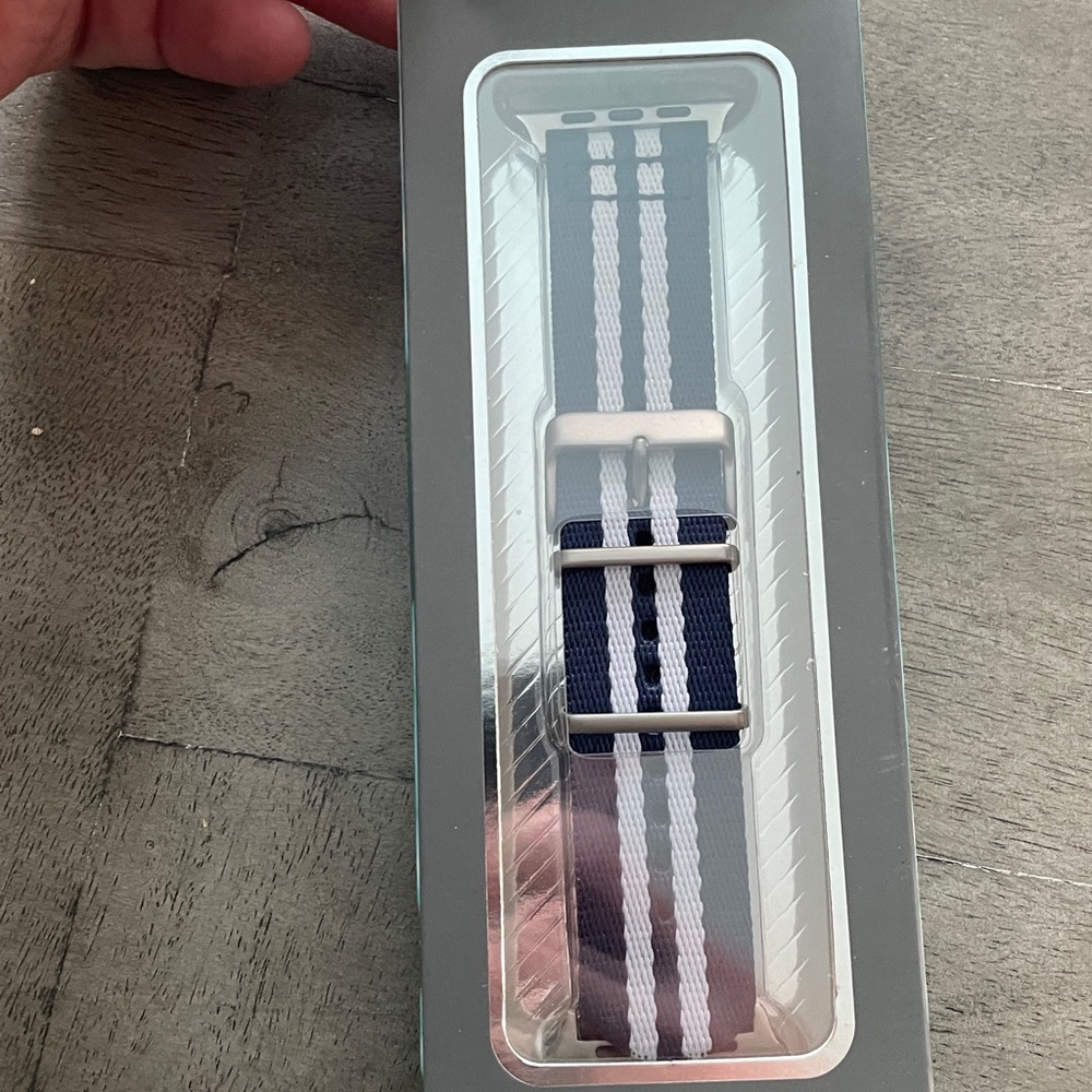 42mm X-Doria Field Band for Apple Watch